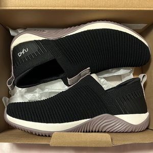 Brand NIB Ryka’s Echo Knit Slip On Women’s 7.5